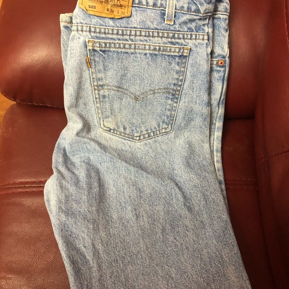 Vintage Levi’s 505 Jeans (38x32 - from the 1990s) - Picture 3 of 4